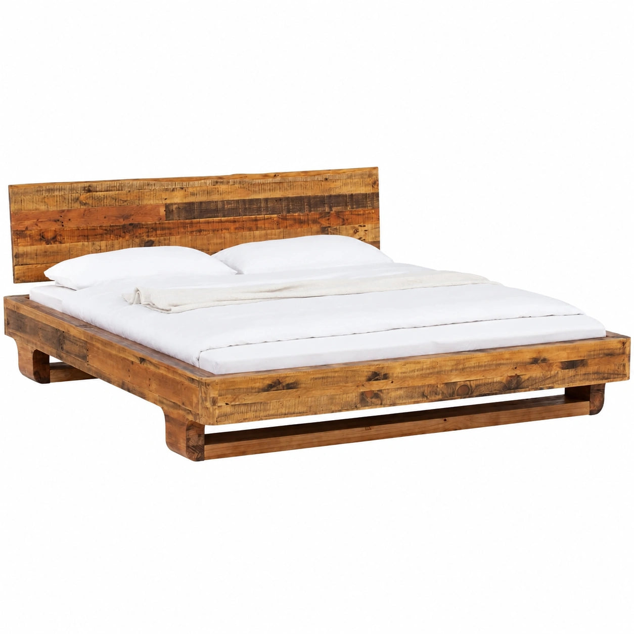 Massivholz Bett Sendai 180x200 Pinie Altholz mit Baumkante - Rustikales Doppelbett mit Kopfteil